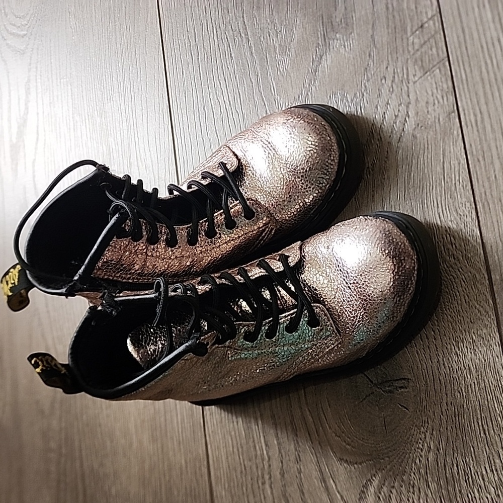 Boots Dr Martens